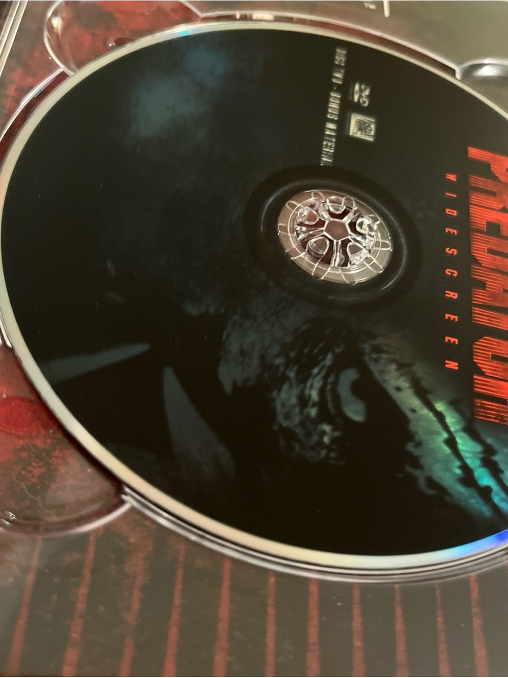 Predator - Picture 4 of 4